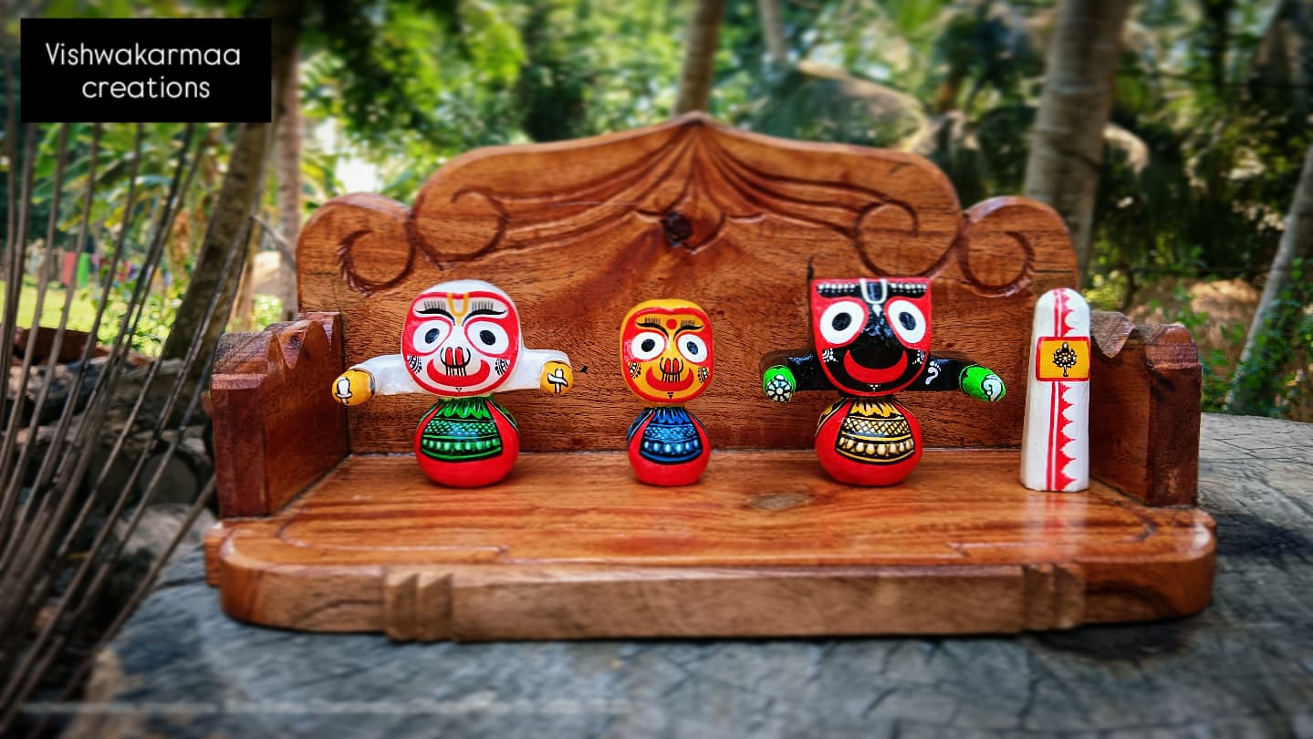Jagannath Balabhadra Subhadra Sudarshan Murti with Wooden Singhasana – Pure Neem Wood Handcrafted in Puri - Image 9
