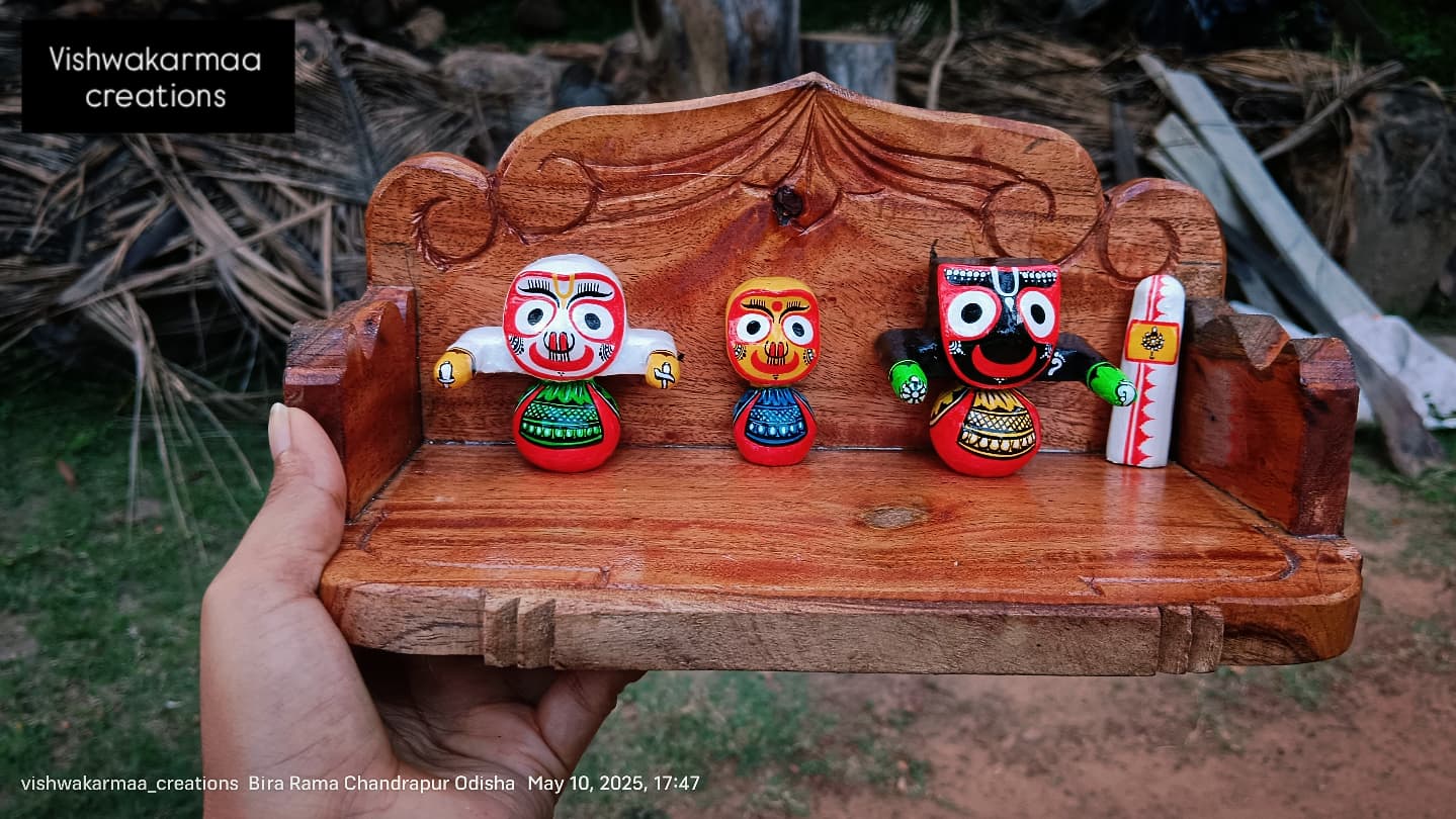 Jagannath Balabhadra Subhadra Sudarshan Murti with Wooden Singhasana – Pure Neem Wood Handcrafted in Puri - Image 8
