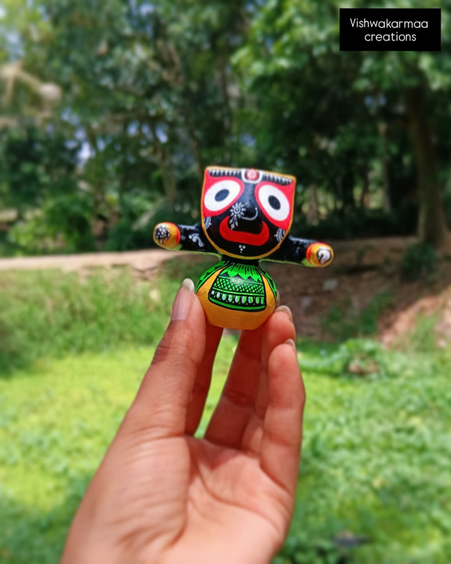 Jagannath Murti – Pure Neem Wood Handcrafted in Puri - Image 7