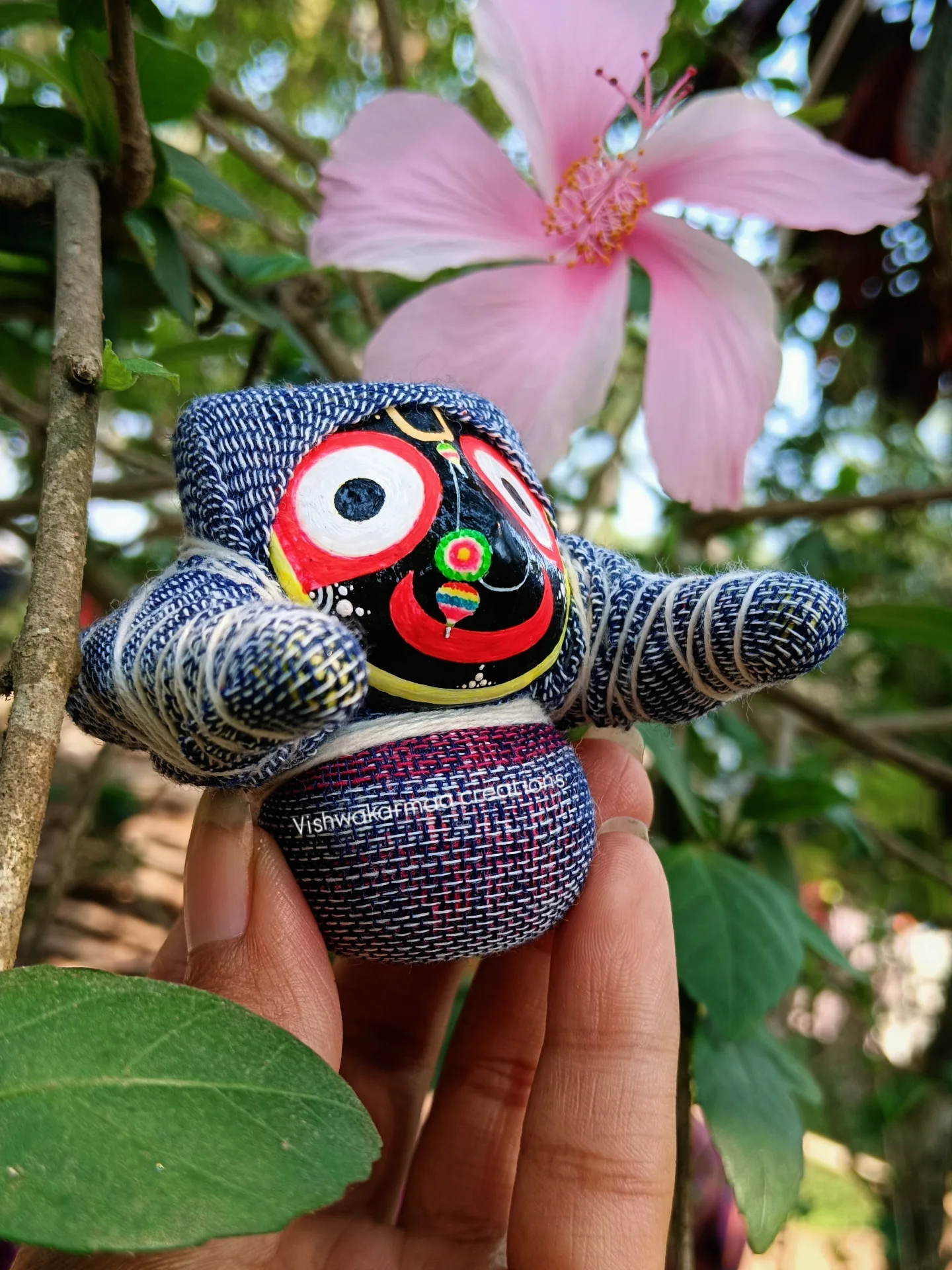 Jagannath Murti in Boirani Besha – Pure Neem Wood Handcrafted in Puri - Image 13