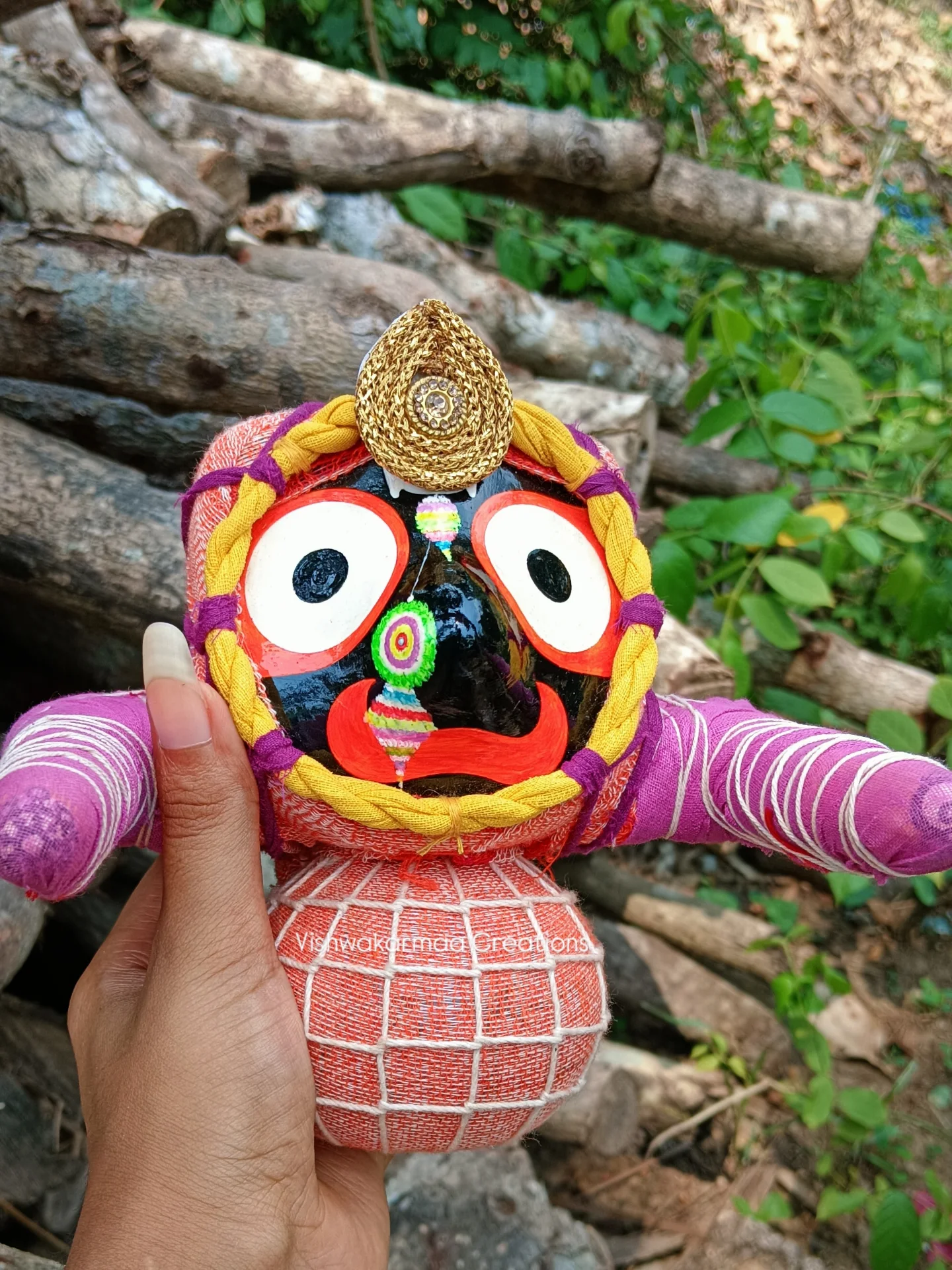 Jagannath Murti – Pure Neem Wood Handcrafted in Puri - Image 4